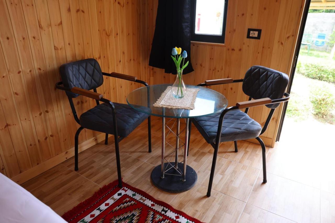 Wood House Villa *